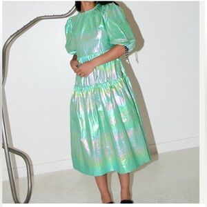 KkCo Hus Dress in Beetle Sz S